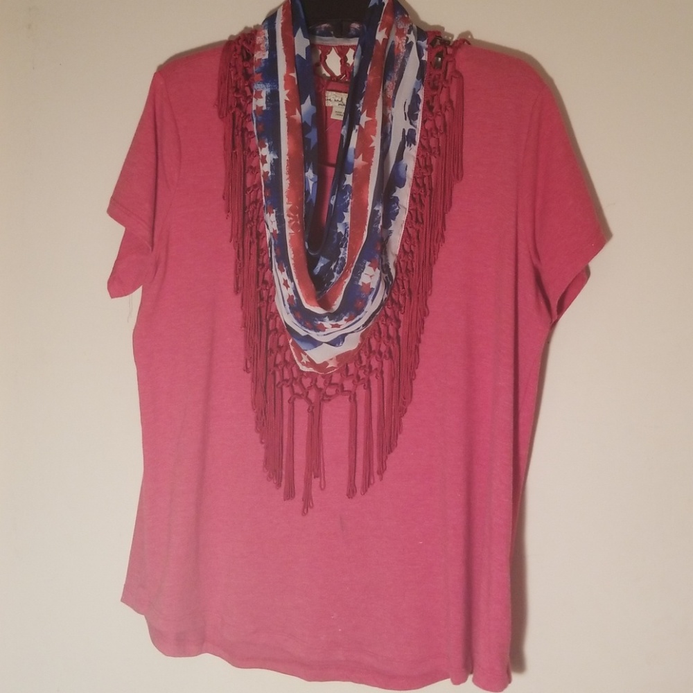 Live and let live Red Tshirt S PXL W remove Scarf
